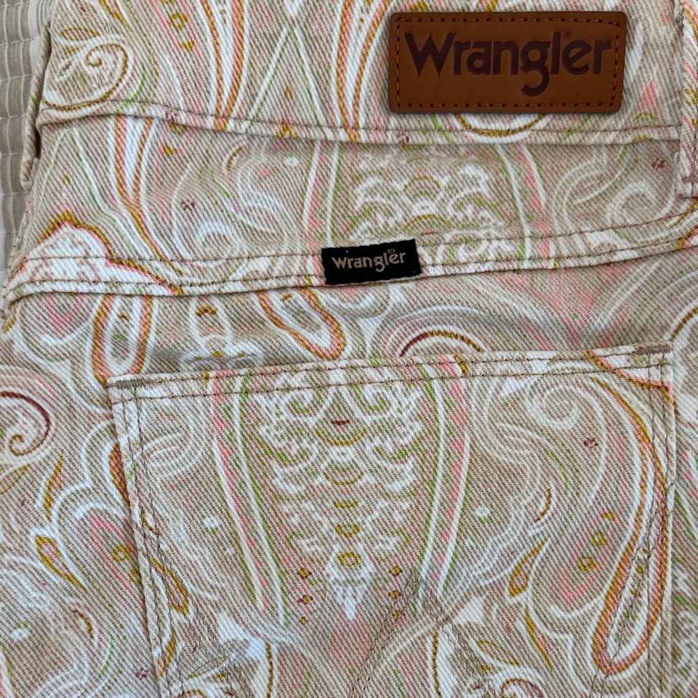Wrangler Paisley Cream High rise Fierce Flare Women's Jeans - Picture 3 of 4